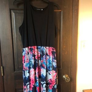 Tecrew Sleeveless Racer Back Floral Maxi Dress